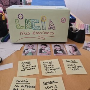 Consulta con niños y adolescentes 10 WhatsApp Image 2025-10-28 at 13.48.50 (6)