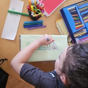 Consulta con niños y adolescentes 11 WhatsApp Image 2025-10-28 at 13.48.50 (7)