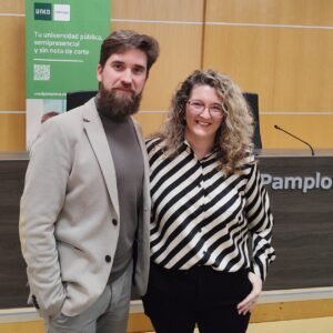 Uned-Infancia bien tratada, adolescencia bien encaminada. 1 Uned-conferencia-LeticiaGarcés