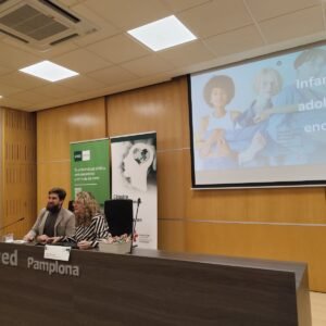 Uned-Infancia bien tratada, adolescencia bien encaminada. 9 Uned-conferencia-LeticiaGarcés