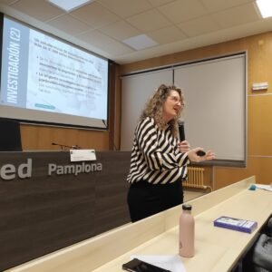 Uned-Infancia bien tratada, adolescencia bien encaminada. 7 Uned-conferencia-LeticiaGarcés