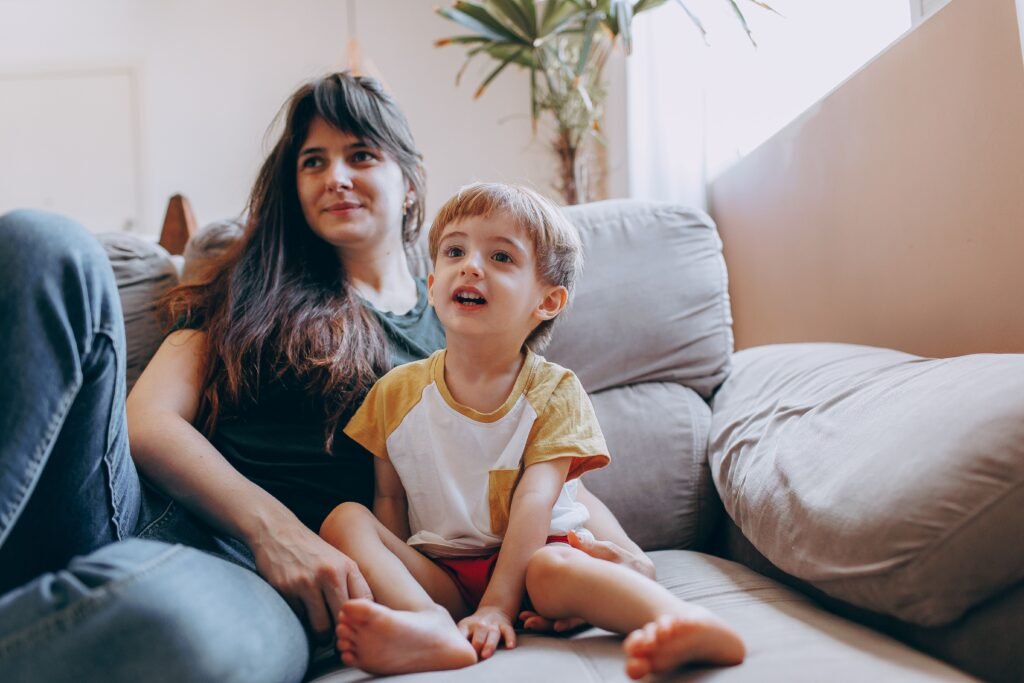Los niños necesitan sentirse seguros con sus padres, aunque ya no sean pareja 1 Padresformados.es archivo: pexels helenalopes 11589686
